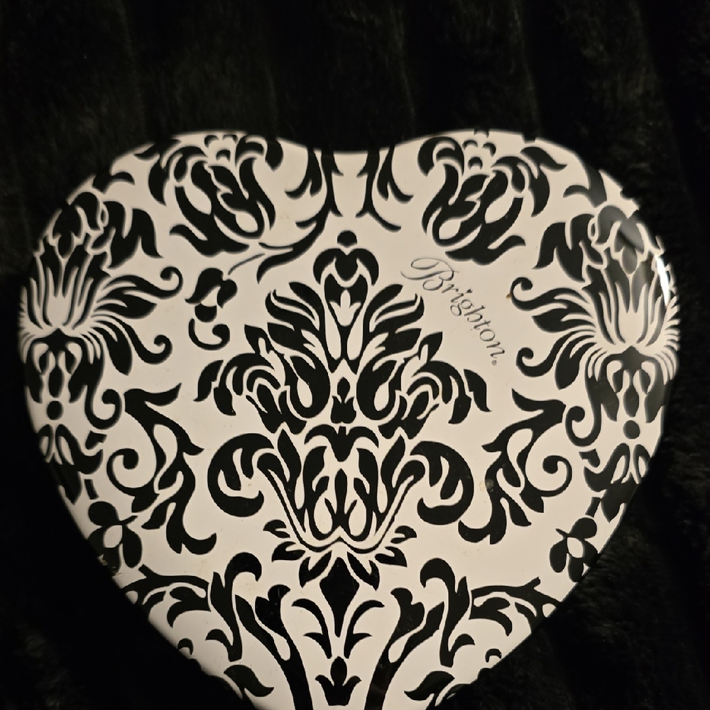 Brighton Ornate Black and White Heart Tin